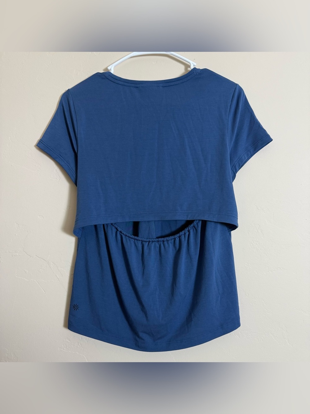 Athleta Air Out Cinch Tee, blue size XS - Picture 2 of 4